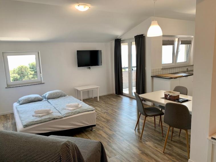 Apartments Zakinja Порторож Екстериор снимка